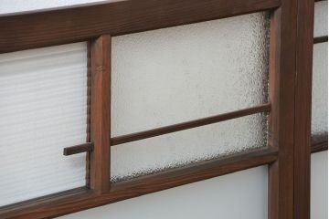 アンティーク 古い木の変り型ガラス窓　2枚セット　(ガラス戸、引き戸)