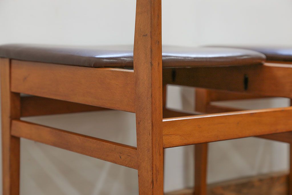 北欧家具 シンプルなデザイン　北欧ビンテージチェア2脚セット(1)(ミッドセンチュリー、椅子、イス)