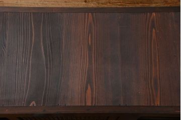 アンティーク家具　アンティーク 丸桟仕上げの上質な六尺近江水屋箪笥