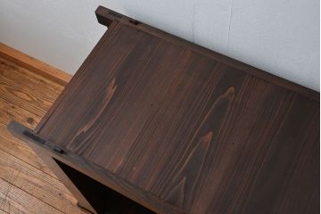 アンティーク家具　アンティーク 丸桟仕上げの上質な六尺近江水屋箪笥