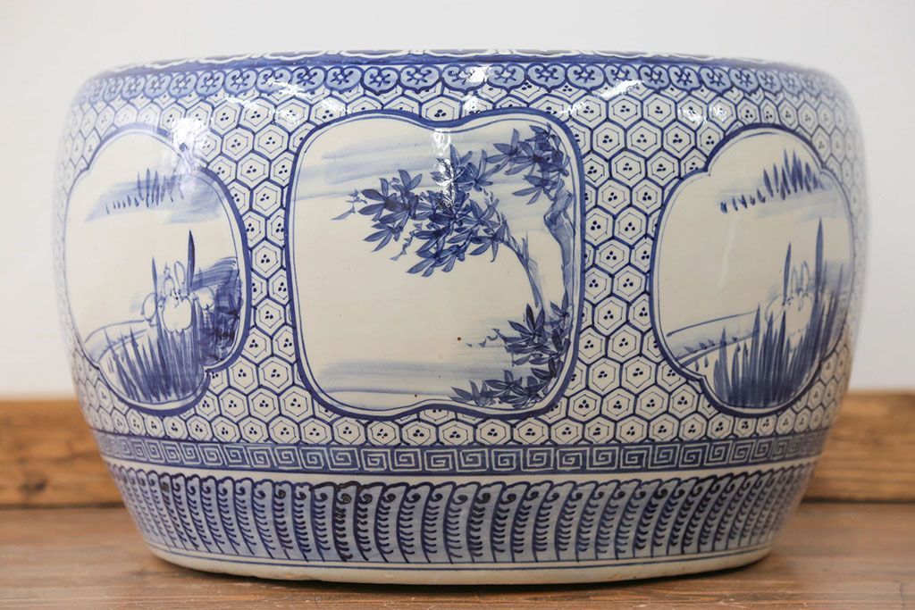 アンティーク雑貨　古民具・骨董 大振り!窓絵山水図 瀬戸火鉢