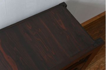 アンティーク家具　アンティーク 使い込まれた収納箪笥サイドボード　(水屋箪笥、キャビネット、チェスト)