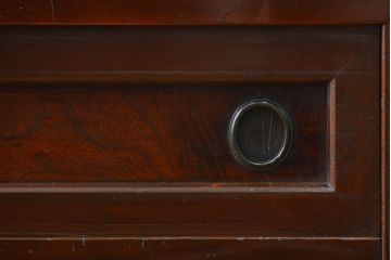 アンティーク家具　アンティーク 使い込まれた収納箪笥サイドボード　(水屋箪笥、キャビネット、チェスト)