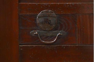 アンティーク家具　アンティーク 使い込まれた収納箪笥サイドボード　(水屋箪笥、キャビネット、チェスト)