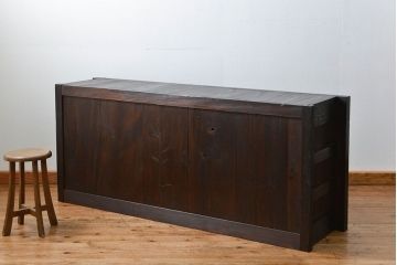 アンティーク家具　アンティーク 使い込まれた収納箪笥サイドボード　(水屋箪笥、キャビネット、チェスト)