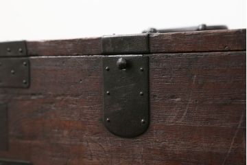 アンティーク雑貨　古民具・骨董 古い桐材の金具の立派な硯箱(小引き出し)