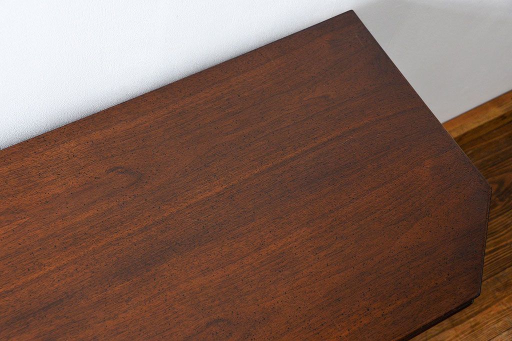 中古 コスガ製 アンティーク調 サイドボード(サイドキャビネット)