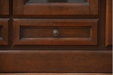 中古 コスガ製 アンティーク調 サイドボード(サイドキャビネット)