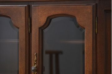 中古 コスガ製 アンティーク調 サイドボード(サイドキャビネット)