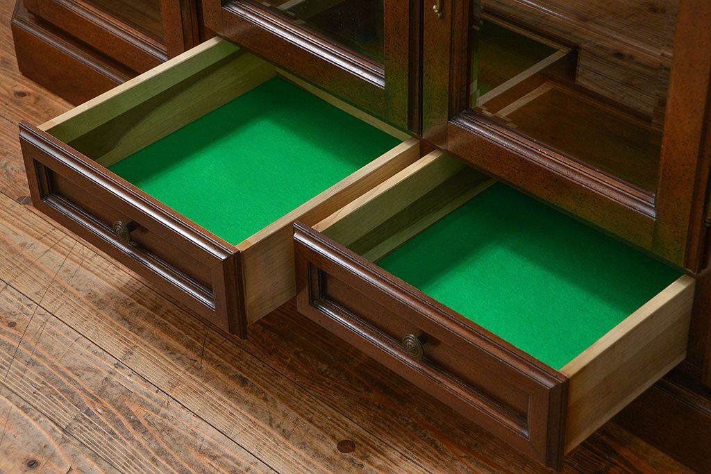 中古 コスガ製 アンティーク調 サイドボード(サイドキャビネット)