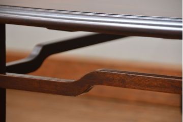 アンティーク家具　古民具・骨董 総欅材のシンプルでモダンな座卓(テーブル、机)