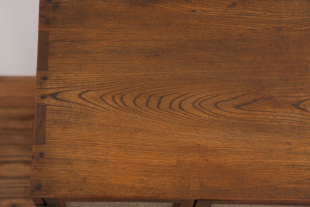 アンティーク家具　アンティーク 古い栓材の小さなダイヤガラス本箱(1) (収納棚)