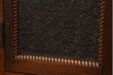 アンティーク家具　アンティーク 古い栓材の小さなダイヤガラス本箱(1) (収納棚)