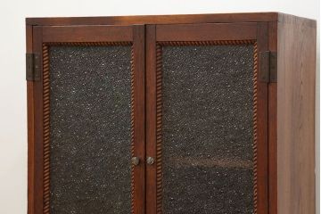 アンティーク家具　アンティーク 古い栓材の小さなダイヤガラス本箱(2) (収納棚)