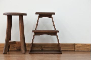 アンティーク雑貨　アンティーク 古い栓材のレトロな踏み台(ステップ)