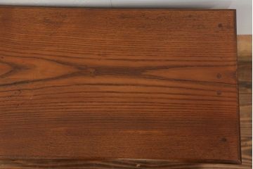 アンティーク雑貨　古民具・骨董 古い欅材のコブのデザインが素晴らしい 小さな机(テーブル)