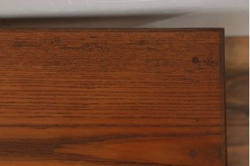 アンティーク雑貨　古民具・骨董 古い欅材のコブのデザインが素晴らしい 小さな机(テーブル)