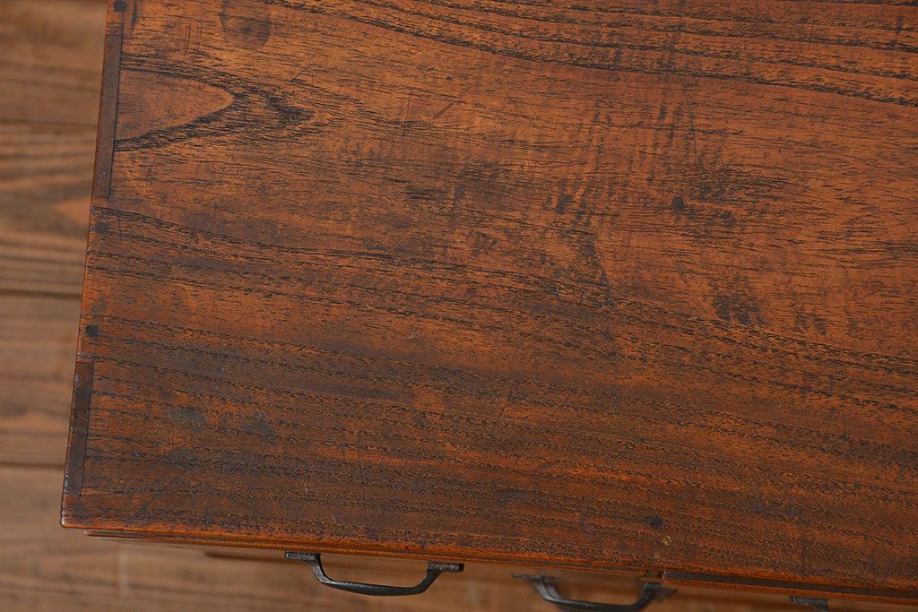 アンティーク家具　アンティーク 古い木のシンプルな6杯小引き出し(ドロワー、チェスト)