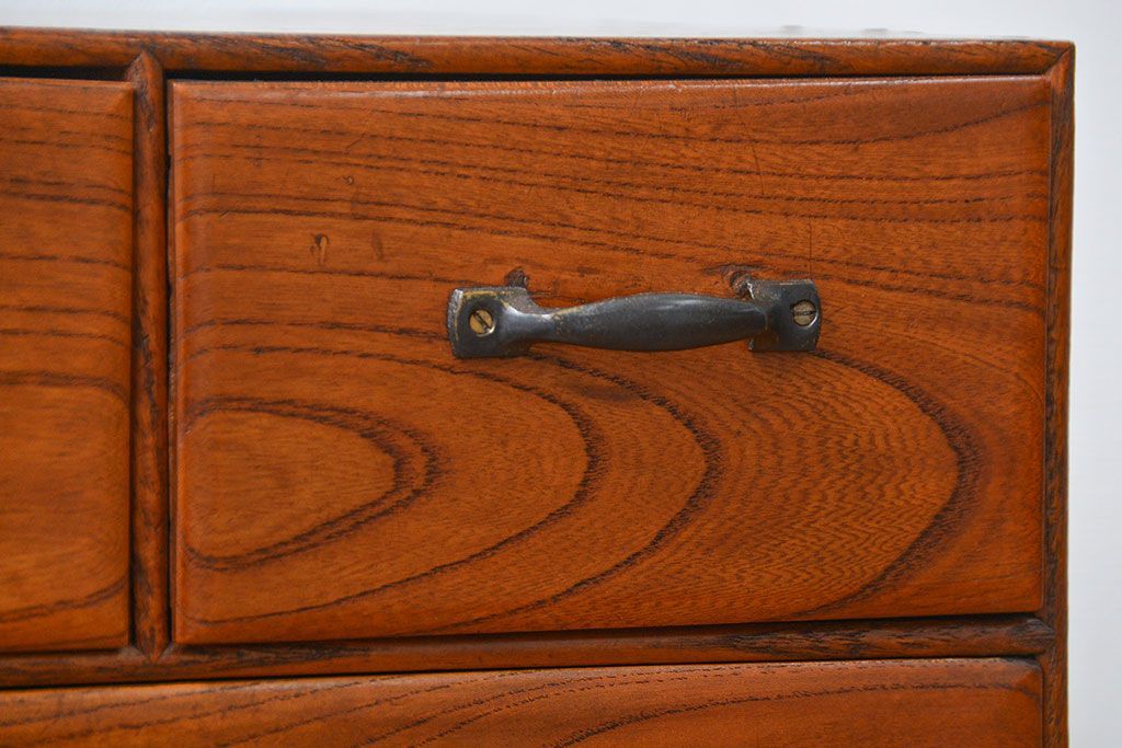 アンティーク家具　アンティーク 古い木のシンプルな6杯小引き出し(ドロワー、チェスト)