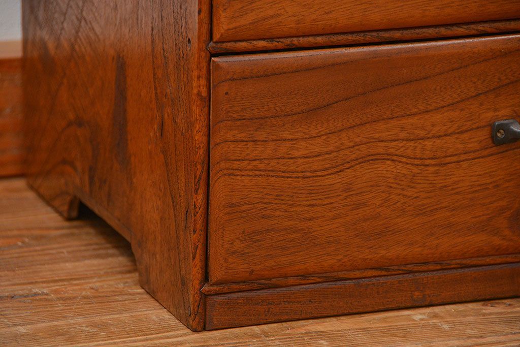 アンティーク家具　アンティーク 古い木のシンプルな6杯小引き出し(ドロワー、チェスト)