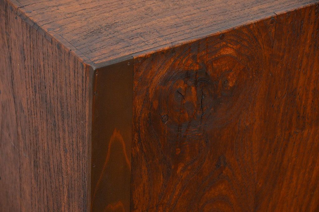 アンティーク家具　アンティーク 古い木のシンプルな6杯小引き出し(ドロワー、チェスト)