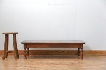 アンティーク家具　古民具・骨董 古い栃の木一枚板 味のある座卓(テーブル、机)