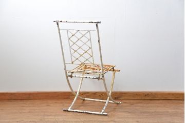 アンティーク家具　イギリスアンティーク シャビーな折り畳みガーデンチェア(1)(椅子・イス)