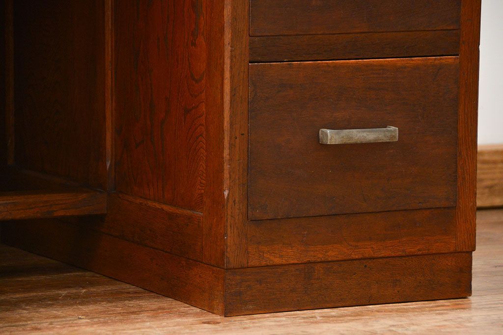 アンティーク家具　古いナラ材の上質なカウンター式 アンティーク片袖机(テーブル、デスク、在宅ワーク、在宅用、レジ台)