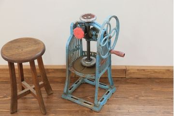 アンティーク雑貨　昭和レトロ 古い手回しかき氷機
