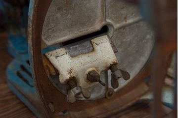 アンティーク雑貨　昭和レトロ 古い手回しかき氷機