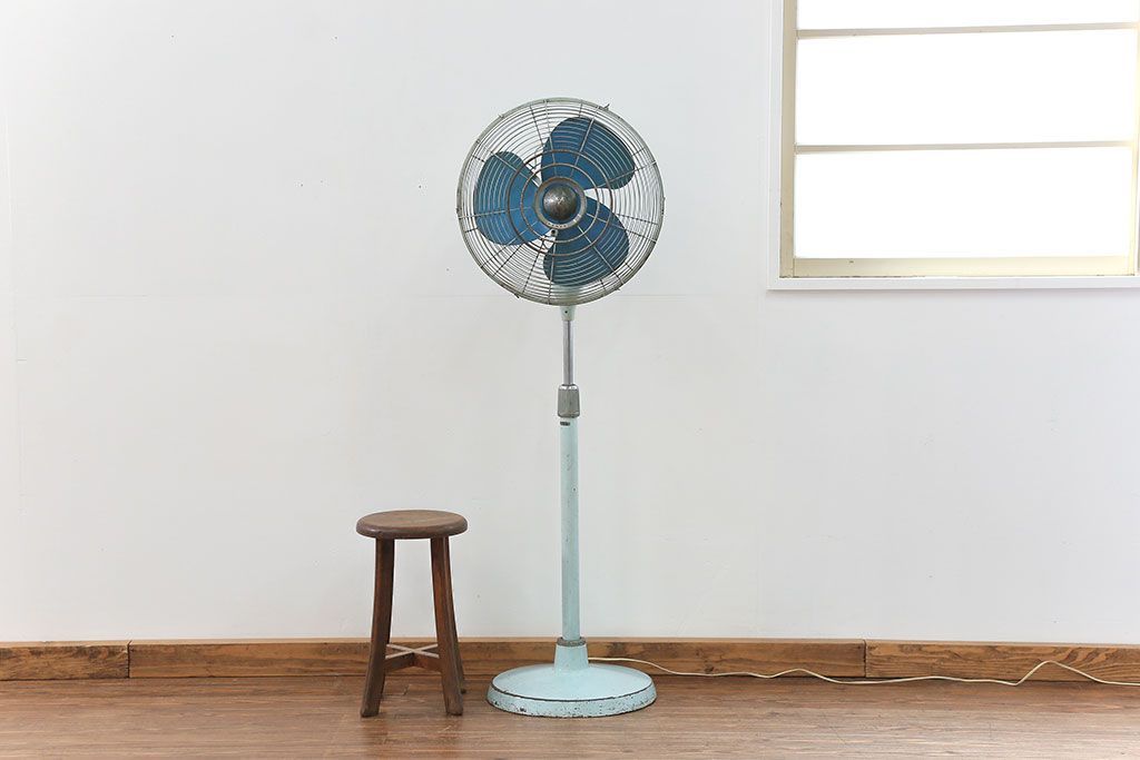 アンティーク雑貨　昭和レトロ 大きなスタンド付き扇風機