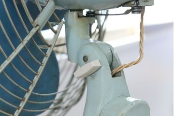 アンティーク雑貨　昭和レトロ 大きなスタンド付き扇風機