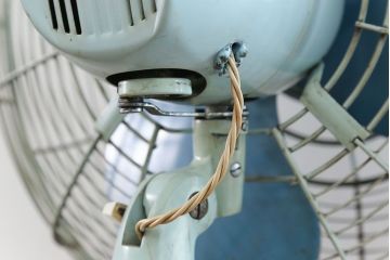 アンティーク雑貨　昭和レトロ 大きなスタンド付き扇風機