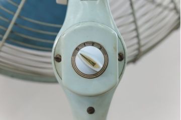 アンティーク雑貨　昭和レトロ 大きなスタンド付き扇風機