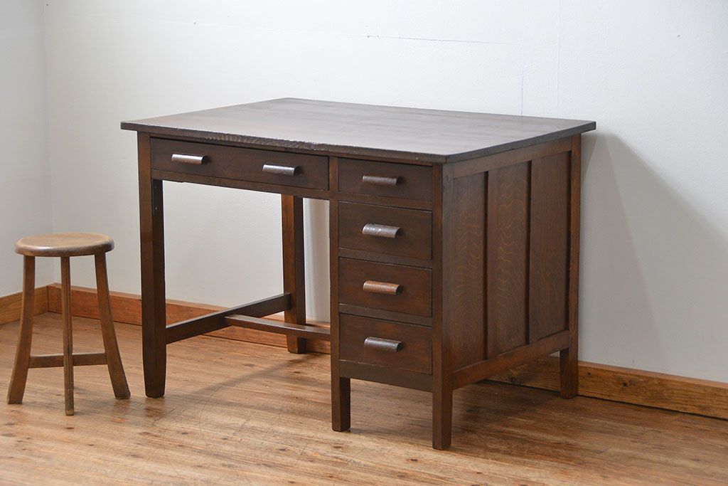 アンティーク家具　アンティーク タモ材とブナ材のシックな片袖机(テーブル、デスク、在宅ワーク、在宅用)