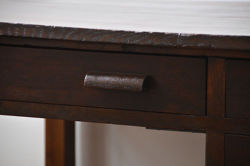 アンティーク家具　アンティーク タモ材とブナ材のシックな片袖机(テーブル、デスク、在宅ワーク、在宅用)