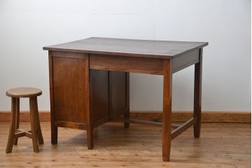 アンティーク家具　アンティーク タモ材とブナ材のシックな片袖机(テーブル、デスク、在宅ワーク、在宅用)