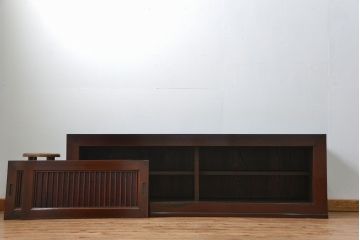 アンティーク家具　古民具・骨董 縦桟引き戸!モダンな時代箪笥ローボード(テレビボード、水屋箪笥、テレビ台、キャビネット、収納棚)