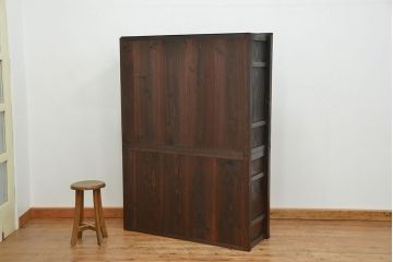 アンティーク家具　前面欅材でつくられた歴史ある四尺水屋箪笥(食器棚)