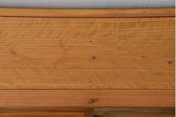 アンティーク家具 アンティーク 古い木味の繊細な薄型収納棚(ガラスケース、飾り棚、戸棚)