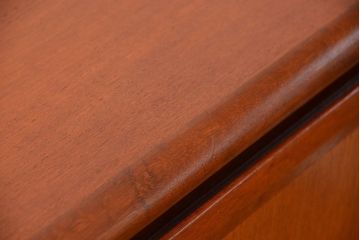 北欧家具 ロングサイズの北欧ビンテージ チーク材 サイドボード(リビングボード、キャビネット)