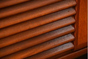 北欧家具 ロングサイズの北欧ビンテージ チーク材 サイドボード(リビングボード、キャビネット)