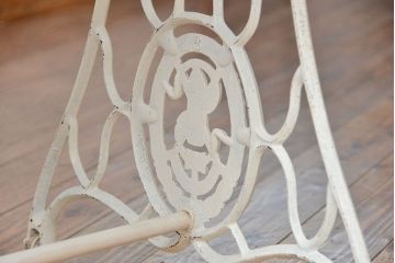 イギリスアンティーク 古材を使ってリメイクしたシンガーミシンテーブル(1)(作業台、机)