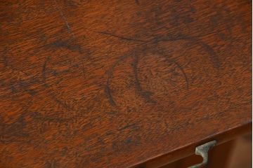 アンティーク家具　アンティーク モールガラス入りの大振りな二段重ね食器棚(収納棚、カップボード)