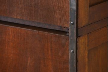 アンティーク家具　アンティーク モールガラス入りの大振りな二段重ね食器棚(収納棚、カップボード)