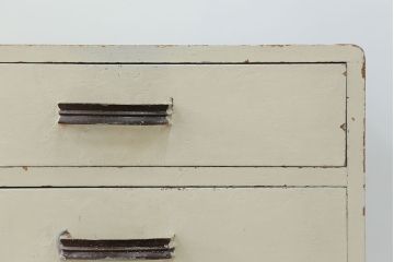 レトロ家具　昭和レトロ ペンキのはげた五段小引き出し