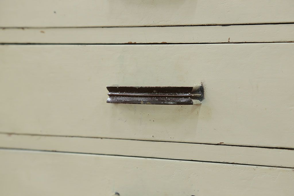 レトロ家具　昭和レトロ ペンキのはげた五段小引き出し