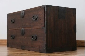 アンティーク家具　古民具・骨董 前面桐材の時代箪笥ローボード(桐箪笥、桐たんす)