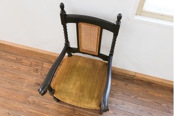 アンティーク家具　大正ロマン 上質な古いナラ材のアームチェア(椅子、イス)