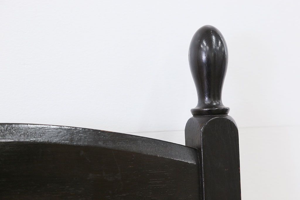 アンティーク家具　大正ロマン 上質な古いナラ材のアームチェア(椅子、イス)